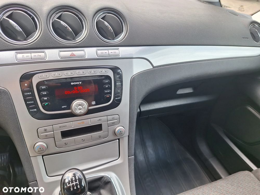 Ford S-Max 2.0 TDCi Titanium - 11