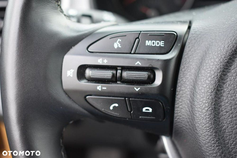 Kia Stonic 1.0 T-GDI M DCT - 19
