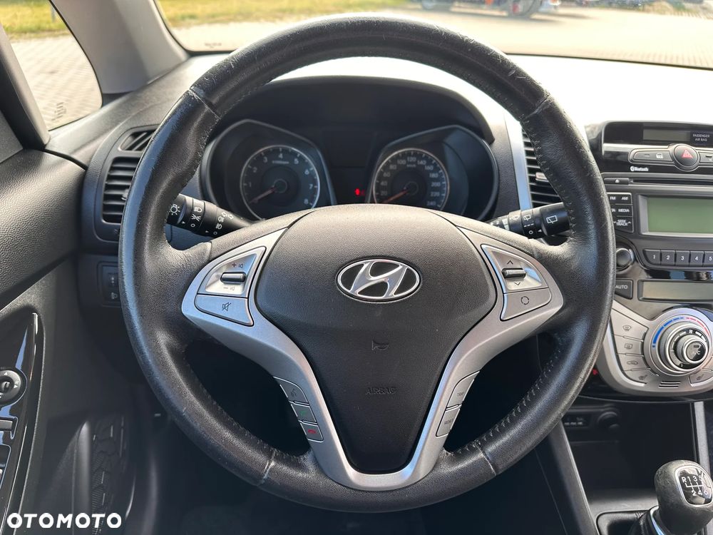 Hyundai ix20 1.6 blue Trend - 38