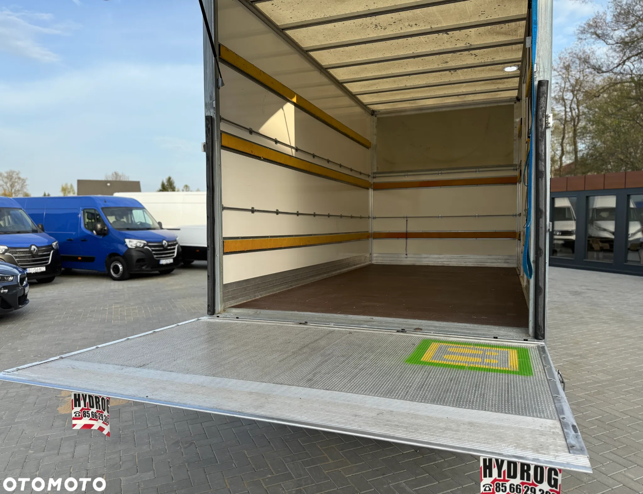 Volkswagen Crafter 2.0 177KM / 12.2021 / 51.850KM / Kontener 8EP + Drzwi Boczne / Winda 750KG / ZAREJESTROWANY - 10