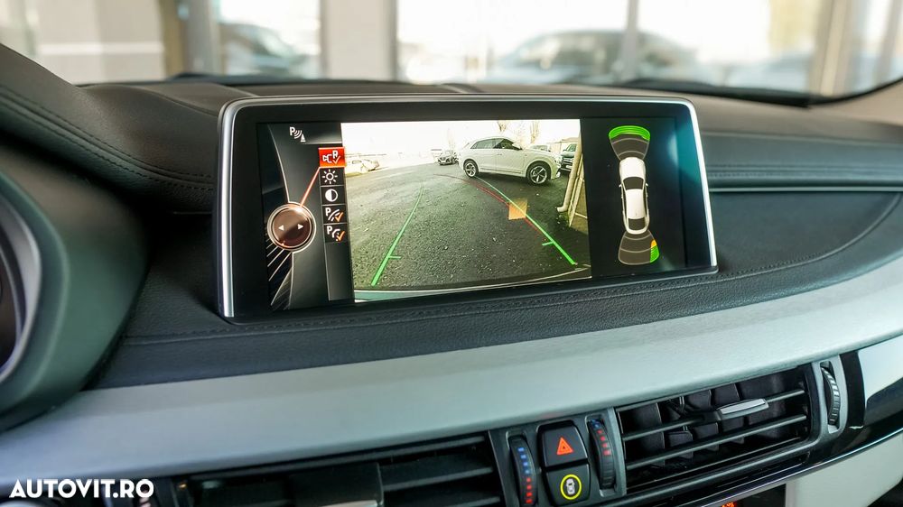 BMW X6 xDrive30d - 11