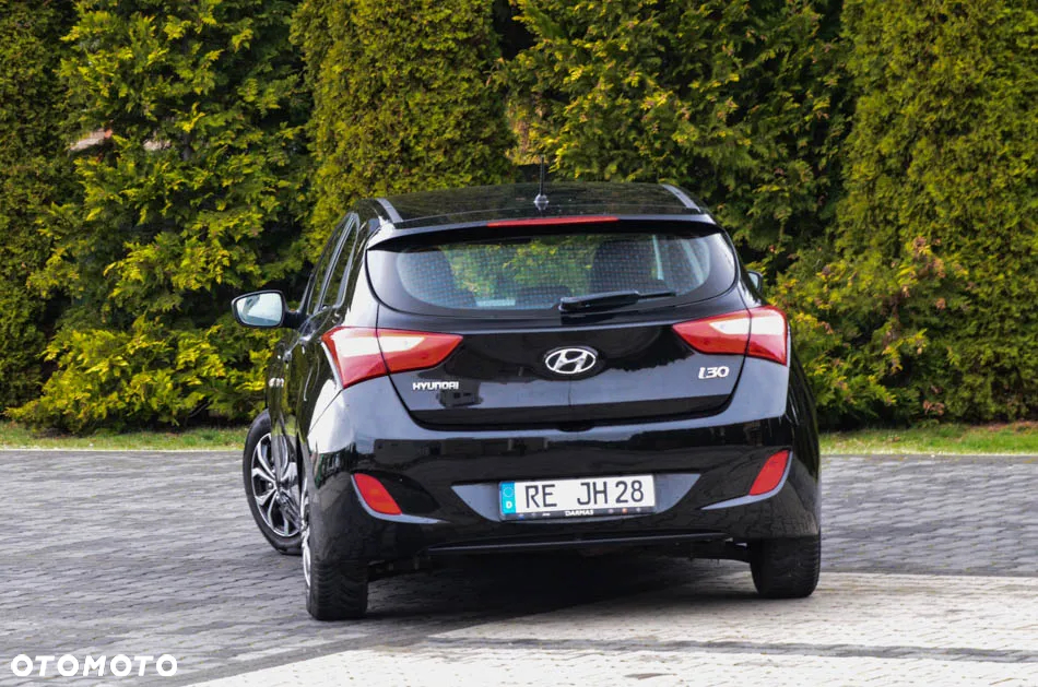 Hyundai i30 1.4 Comfort - 14