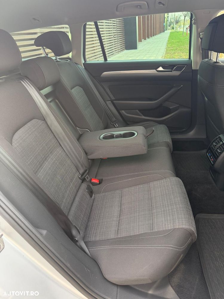 Volkswagen Passat Variant 2.0 TDI DSG Comfortline - 15
