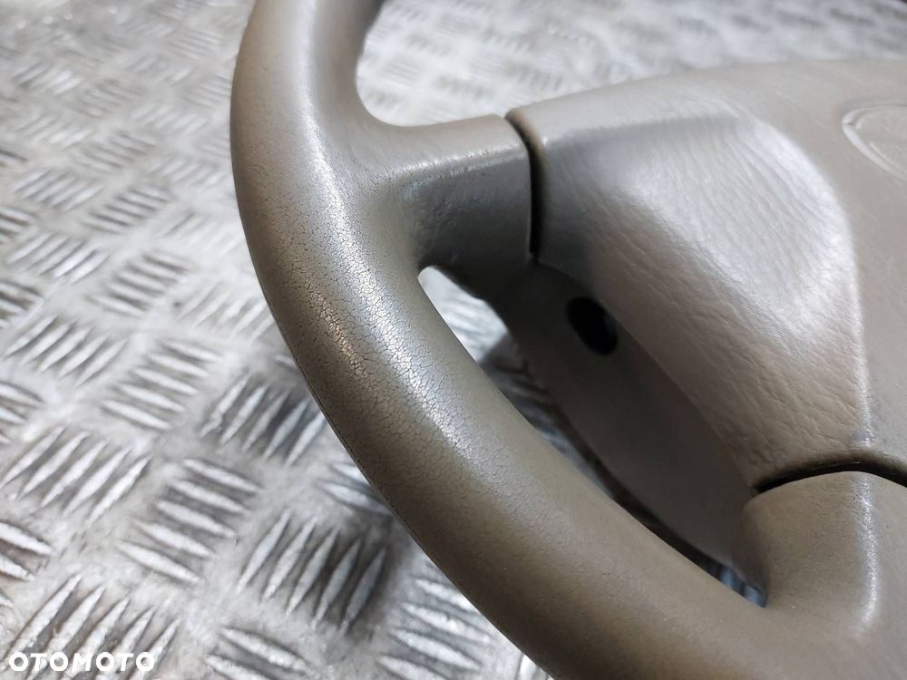 KIEROWNICA + PODUSZKA MAZDA 323 PROTEGE BJ BJ0E57K00 - 2