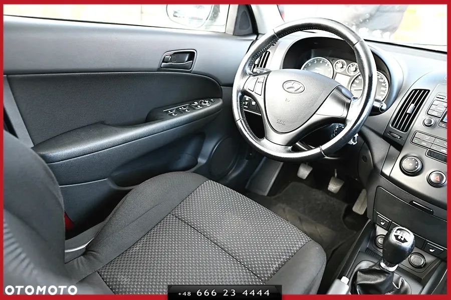 Hyundai i30 1.4 blue Comfort - 16