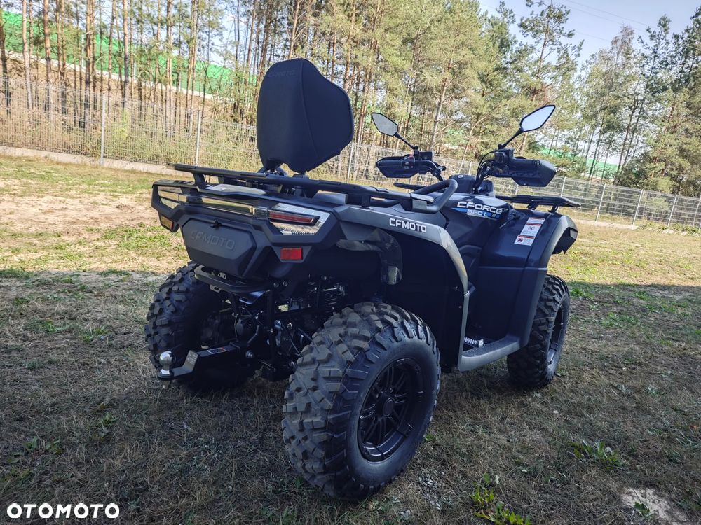 CFMoto CForce - 18