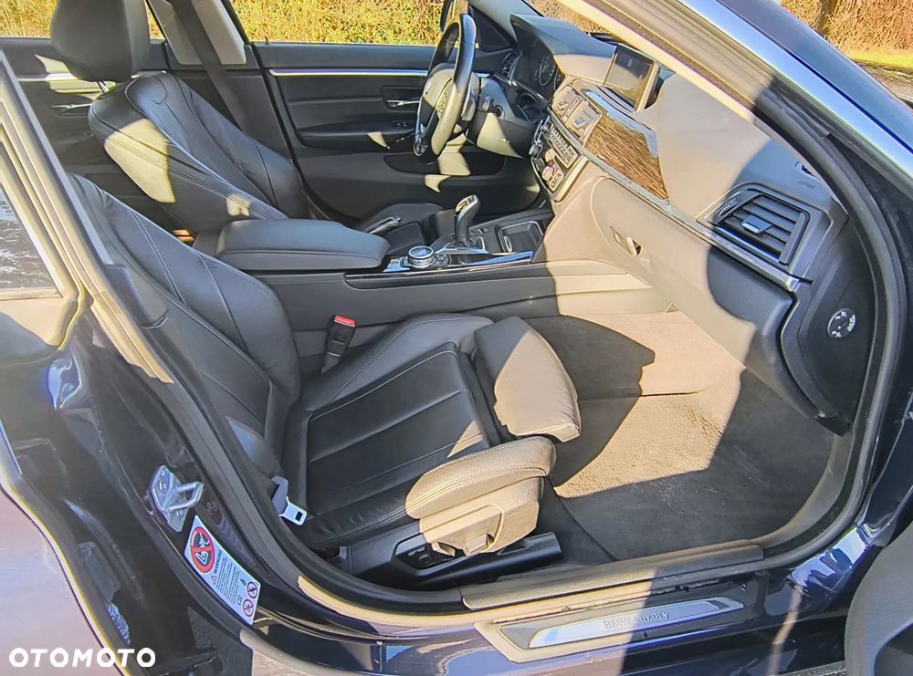 BMW Seria 4 428i Sport-Aut Luxury Line - 30