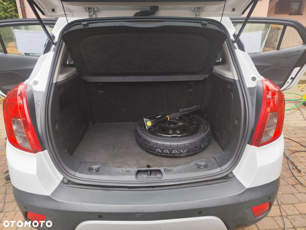 Opel Mokka 1.6 Essentia S&S - 8
