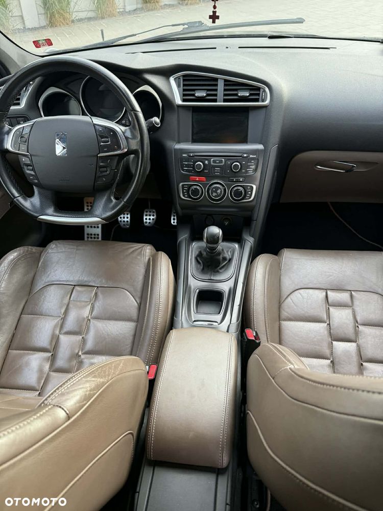 Citroën DS4 2.0 HDi Pure Pearl - 21