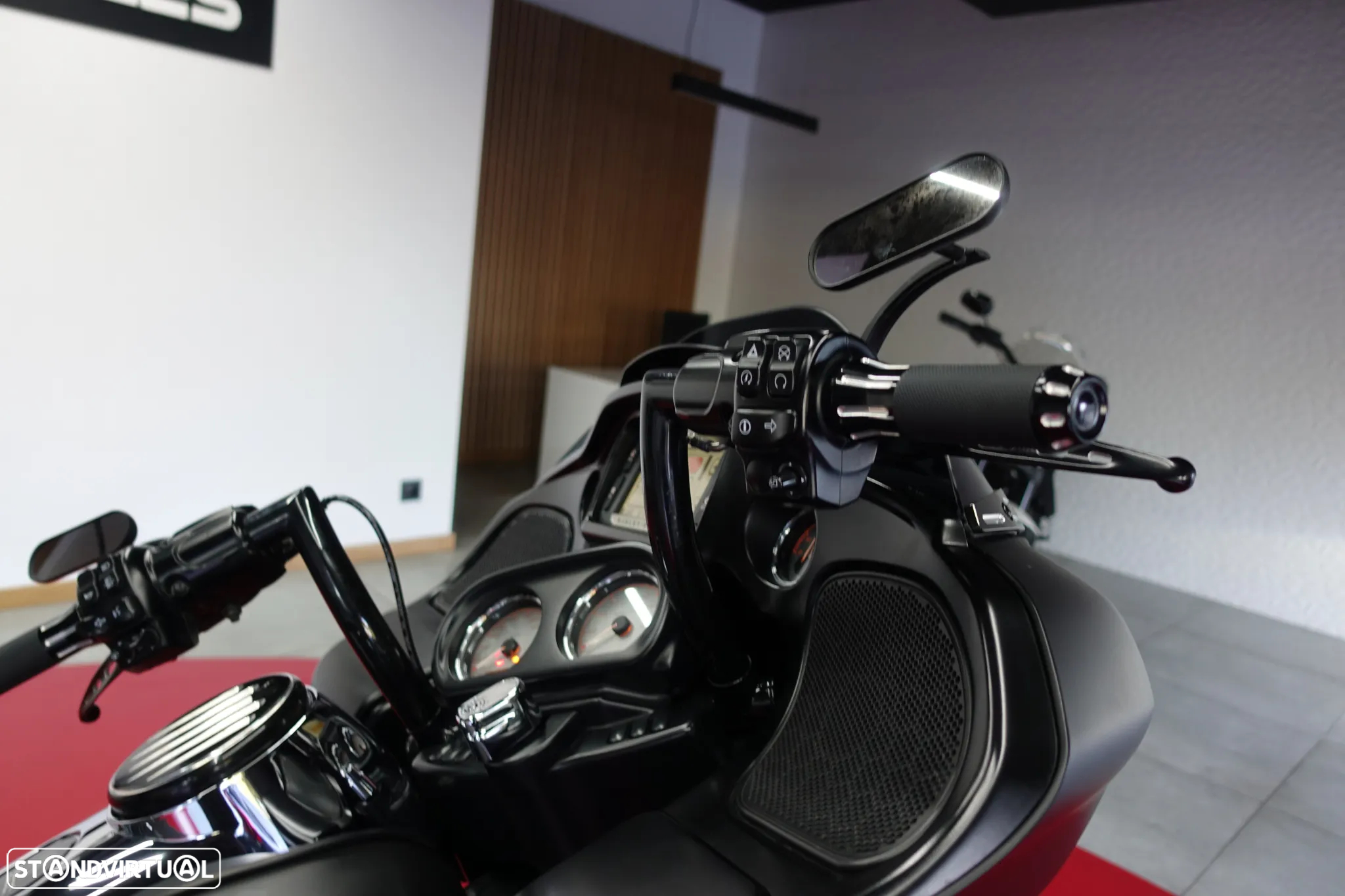Harley-Davidson Road Glide C/Nova - 31
