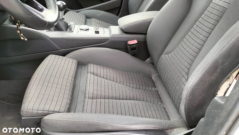 Audi A3 Limousine 1.6 TDI (clean diesel) Ambition - 19