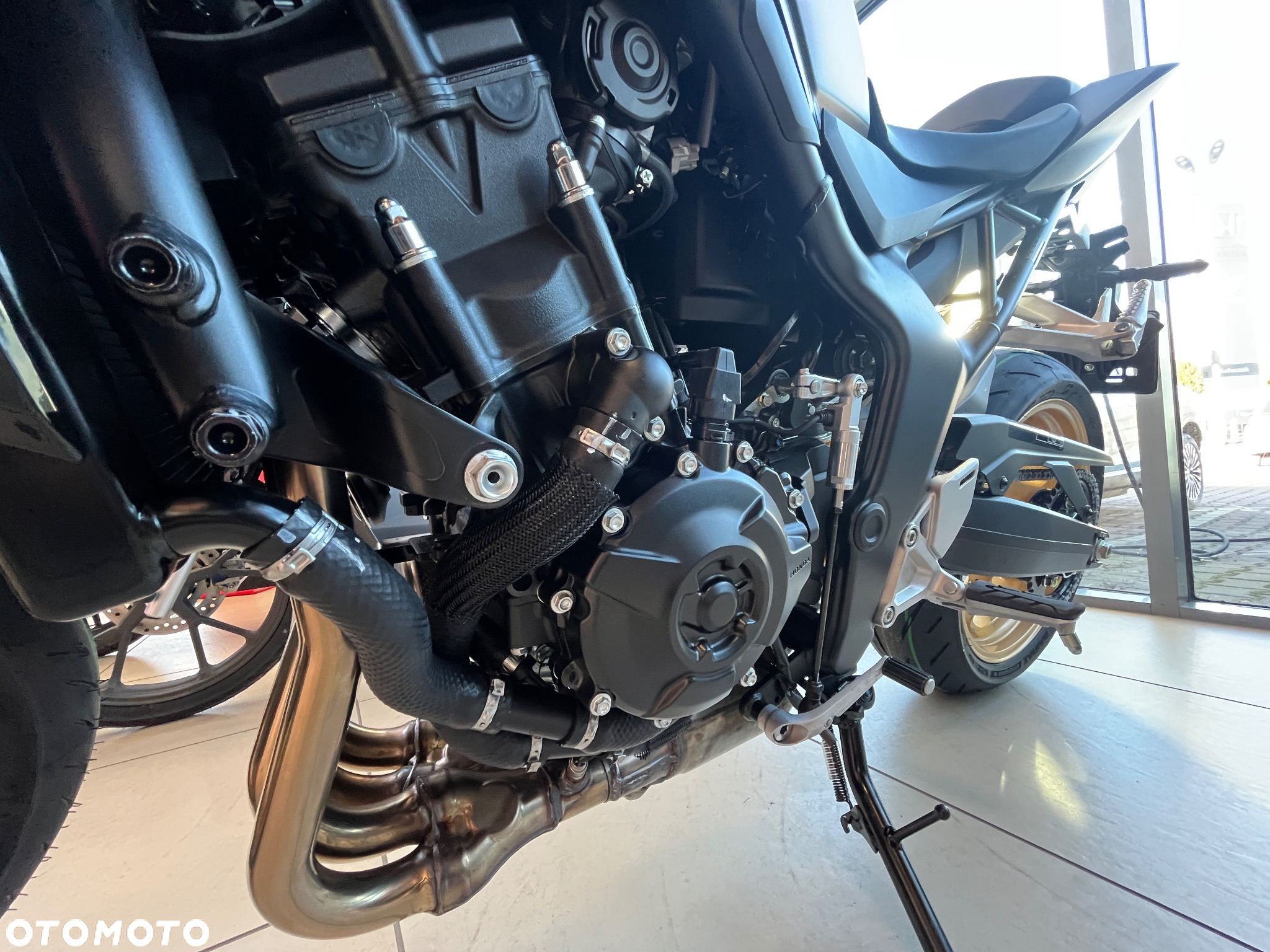 Honda Hornet - 14