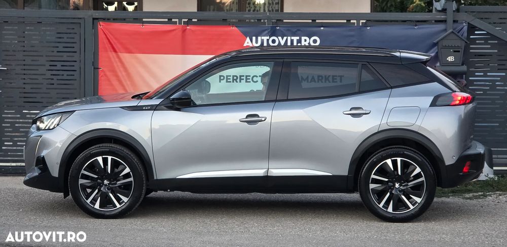Peugeot 2008 PureTech 155 EAT8 GT - 11