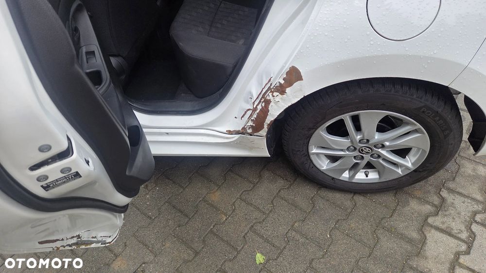 Toyota Yaris 1.5 Comfort - 11