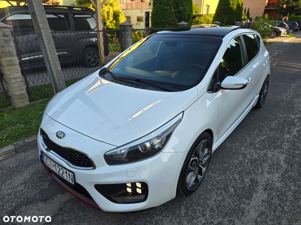 Kia Ceed 1.6 T-GDI GT-Challenge - 5