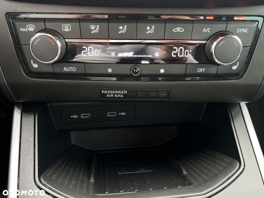 Seat Arona - 27
