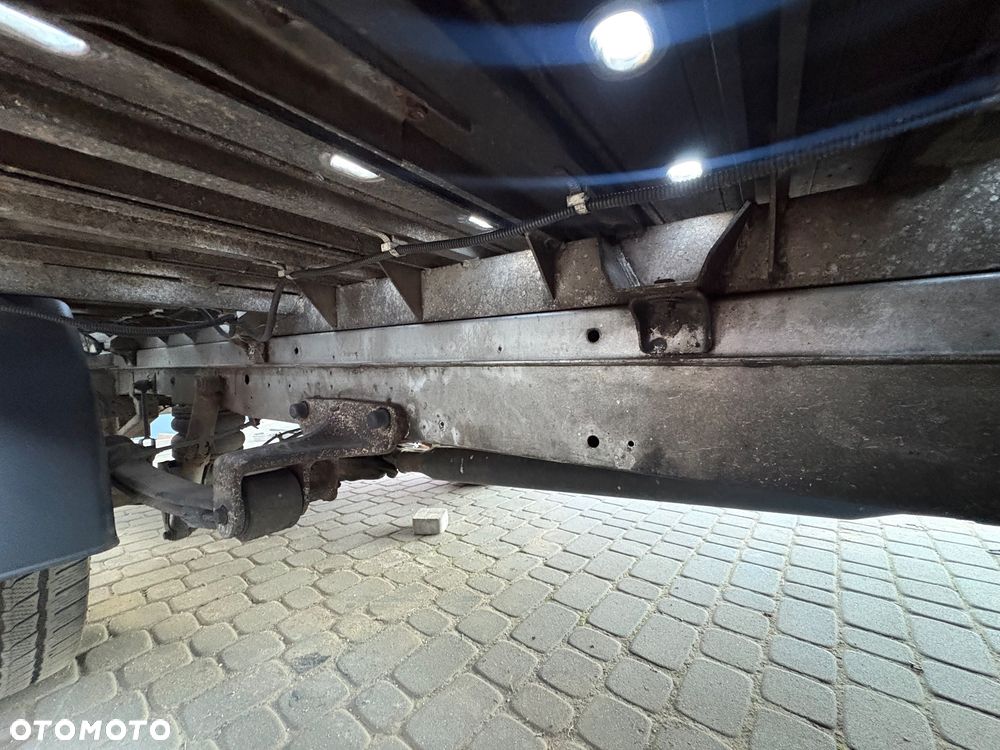 Volkswagen Crafter - 19