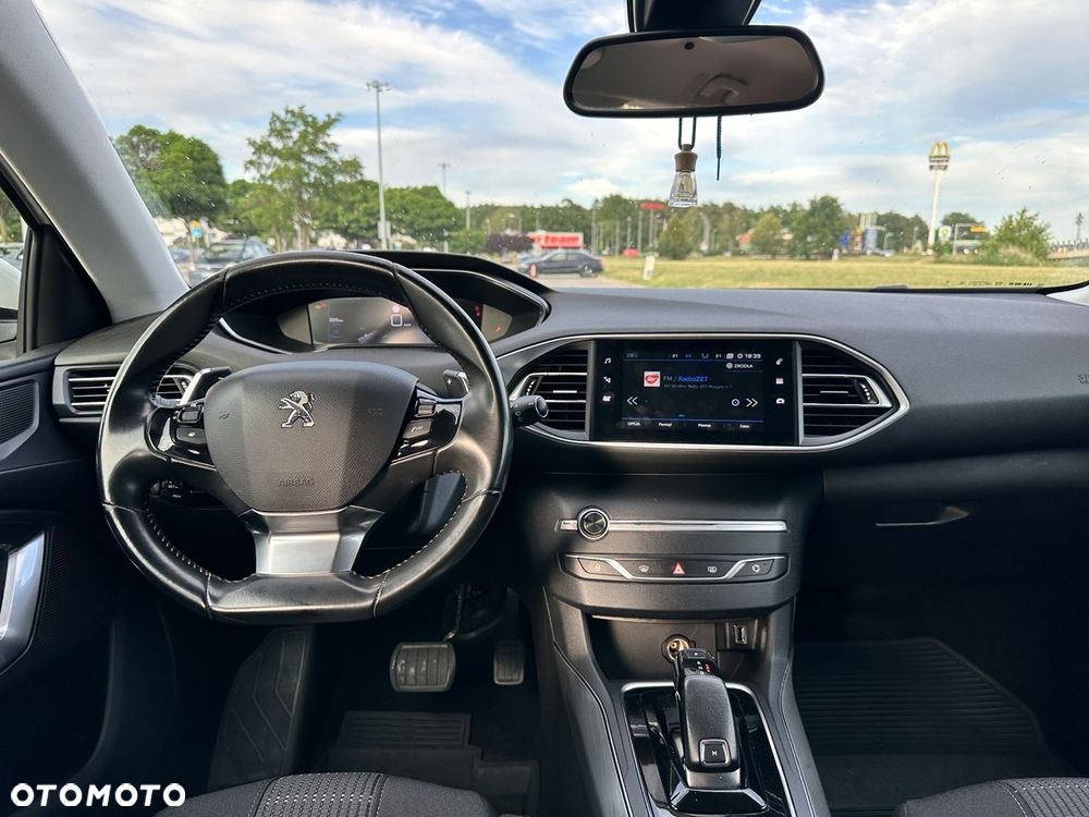 Peugeot 308 1.5 BlueHDi Allure Pack S&S EAT8 - 12