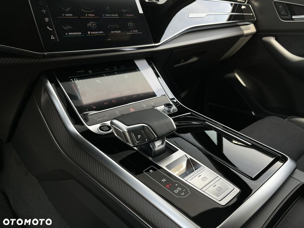 Audi Q7 - 24