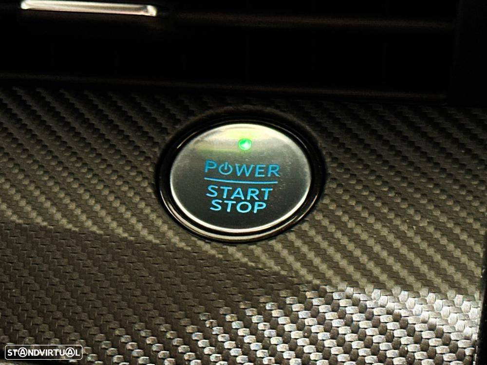 Ford Mustang Mach-E AWD PREMIUM - 39