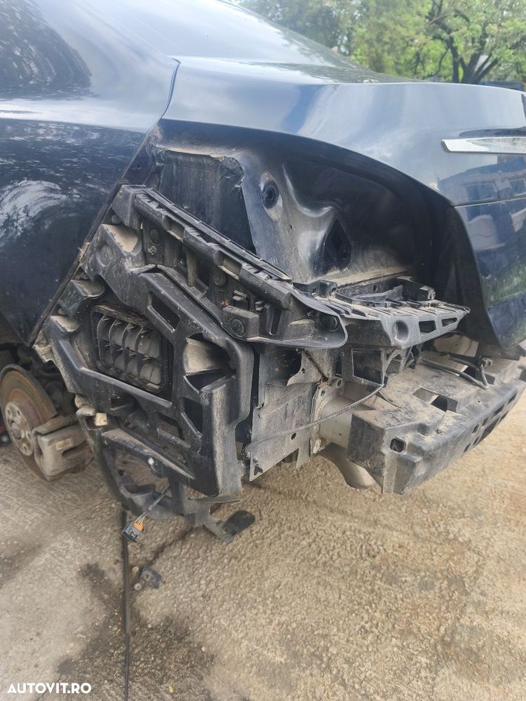 Suporți bară spate Peugeot 508 sedane berlina  2012 / armătură bară Peugeot 508 - 4