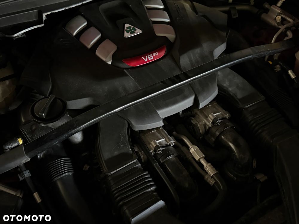 Alfa Romeo Stelvio 2.9 V6 Bi-Turbo Quadrifoglio Q4 - 32