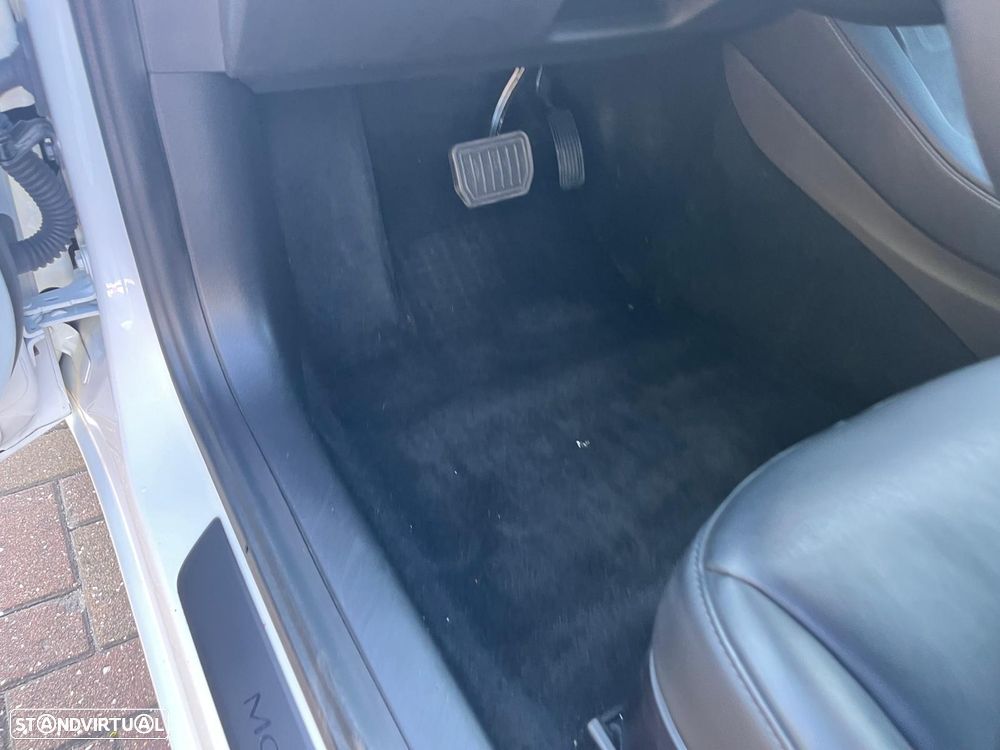 Tesla Model 3 Standard RWD Plus - 12