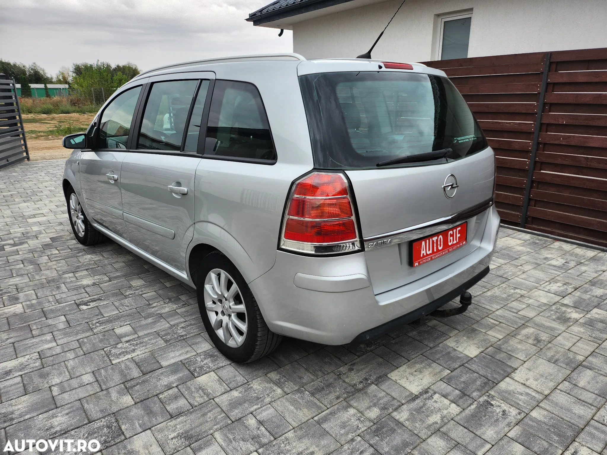 Opel Zafira 1.8 Easytronic Cosmo - 10