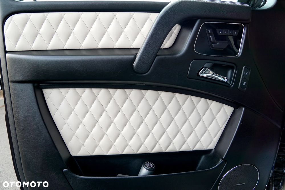 Mercedes-Benz Klasa G AMG 63 AMG SPEEDSHIFT 7G-TRONIC - 16