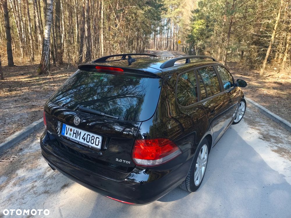 Volkswagen Golf 2.0 TDI DPF MATCH - 19