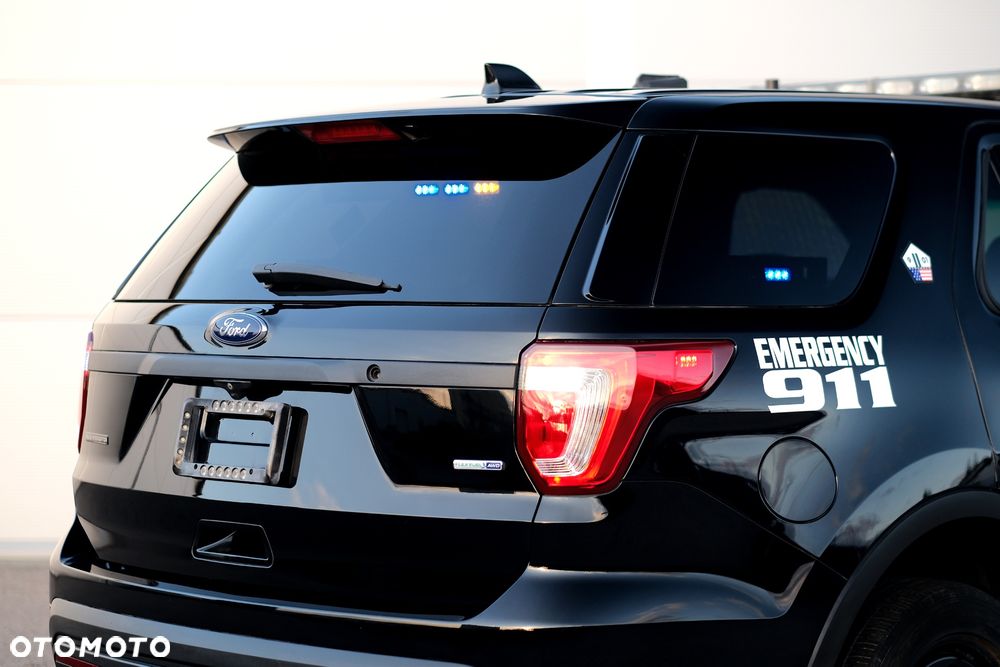 Ford Explorer - 8
