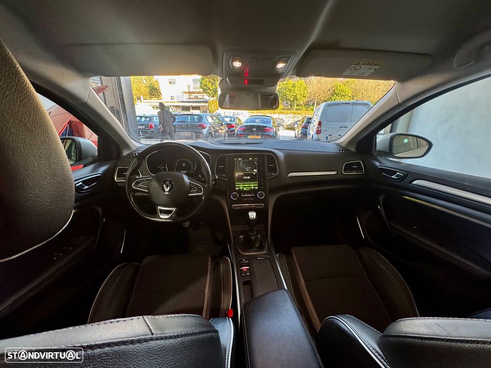 Renault Mégane Sport Tourer 1.5 Blue dCi Bose Edition - 10