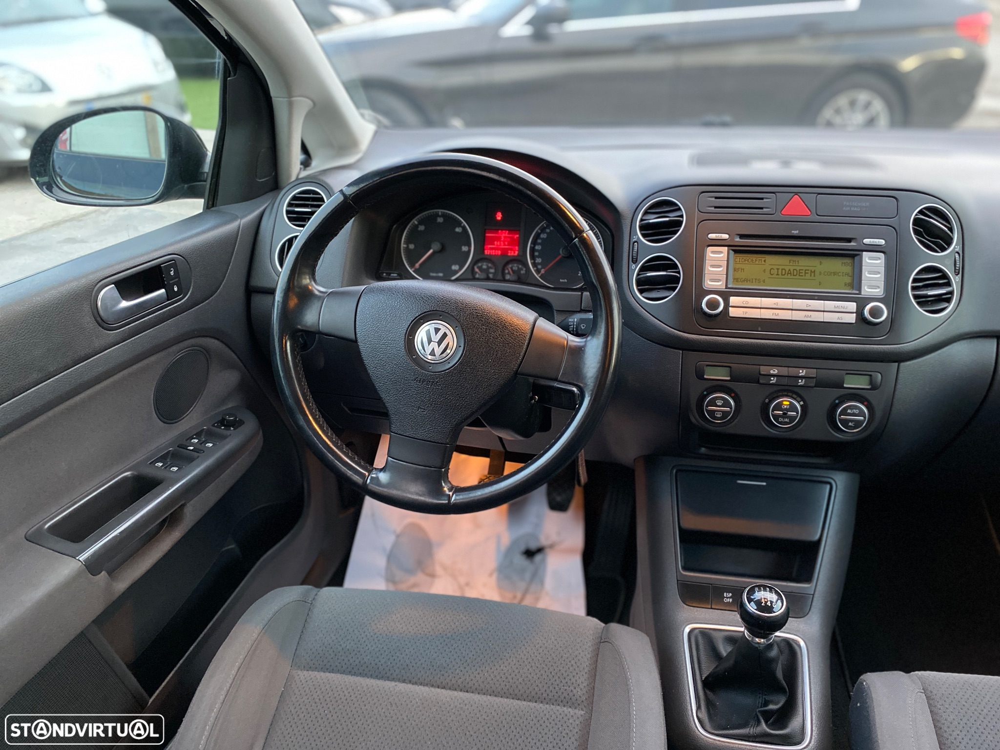 VW Golf Plus 1.9 TDi Trendline AC - 15