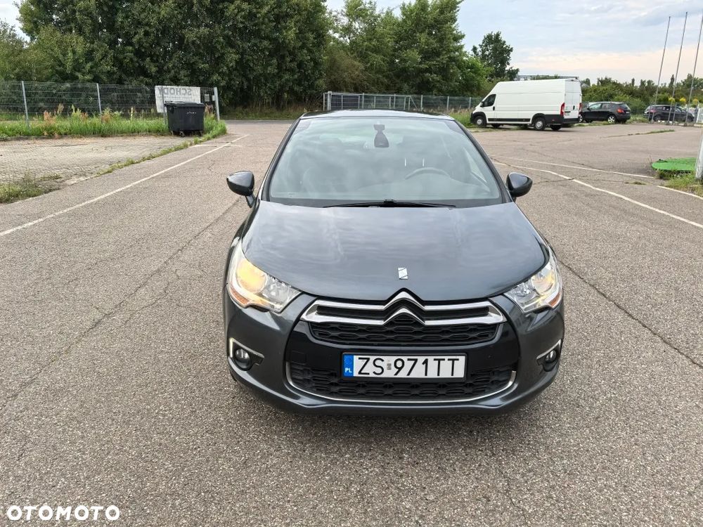 Citroën DS4 e-HDi 115 Chic - 5