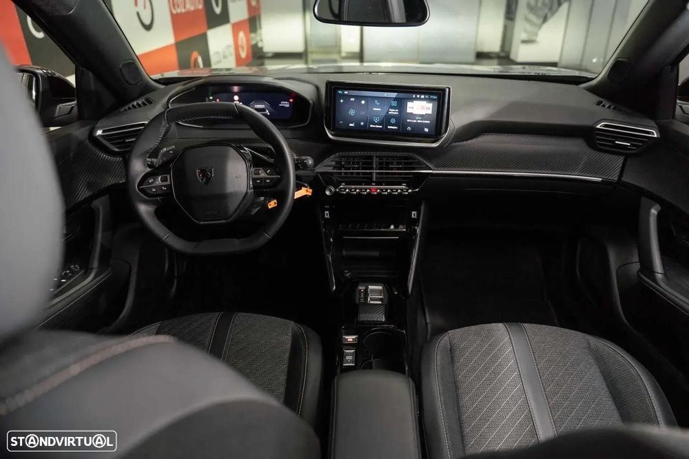 Peugeot 2008 1.2 Hybrid Allure e-DCS6 - 12