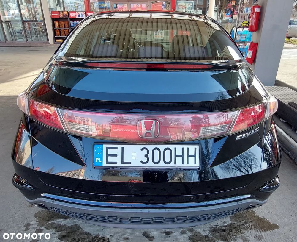 Honda Civic 1.8 Executive - 4