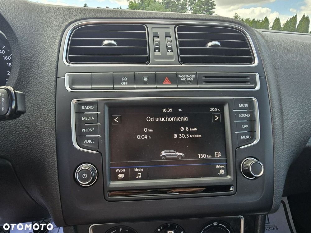 Volkswagen Polo - 22