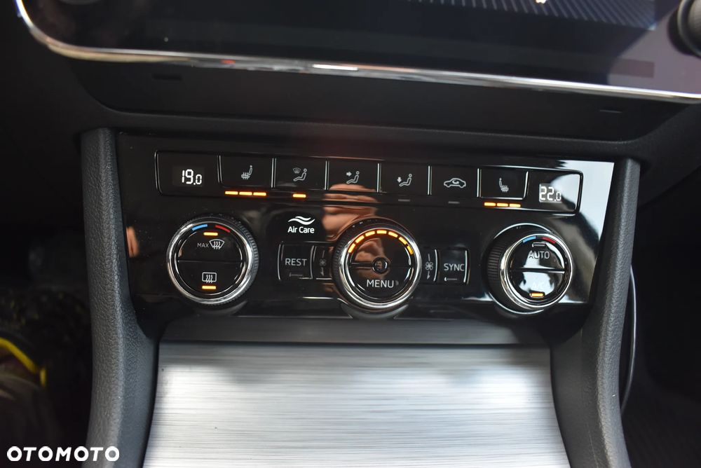 Skoda Superb 2.0 TDI SCR Ambition DSG - 31