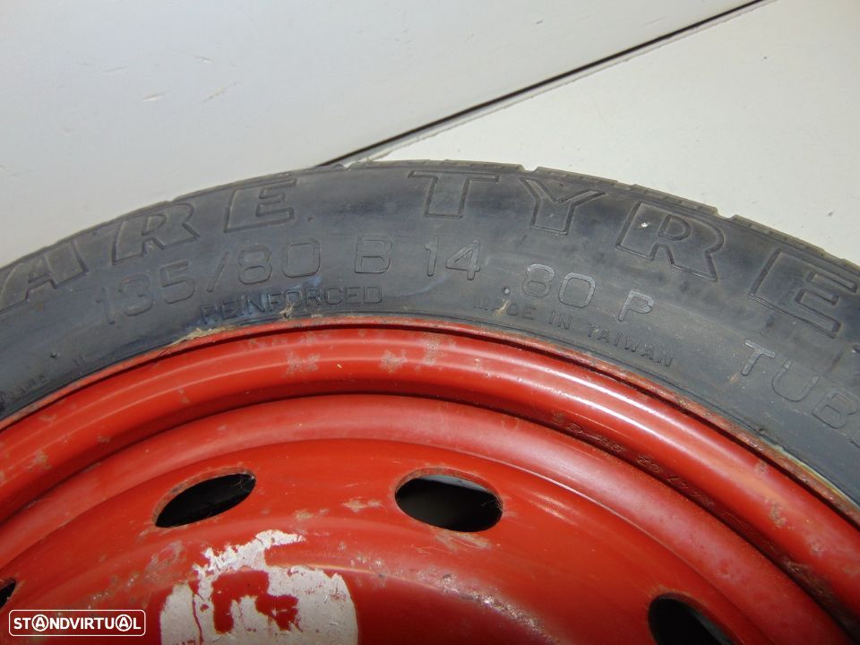 Fiat Punto e outros Pneu suplente  4x0,98 Pineli 14x135,8014. Nao respondo a sms's. - 5