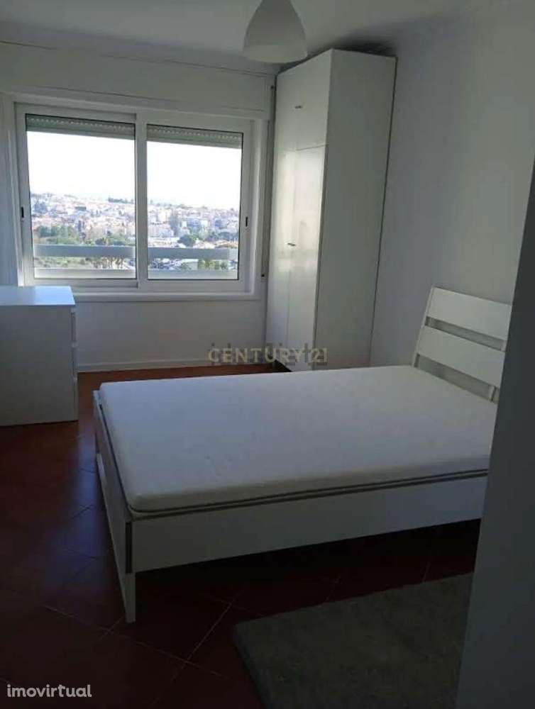 T2 - Arrendamento na Quinta do Marquês - Grande imagem: 4/9