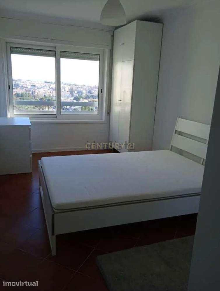 T2 - Arrendamento na Quinta do Marquês - Grande imagem: 4/9