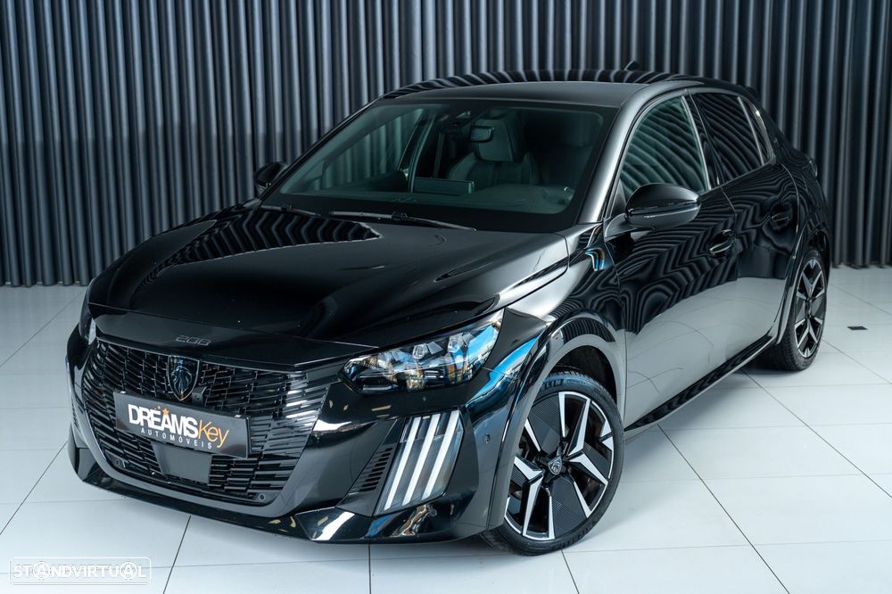 Peugeot 208 1.2 Hybrid GT e-DCS6 - 40