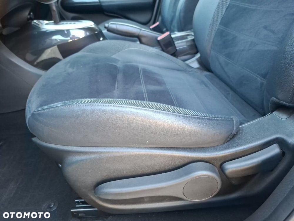 Nissan Juke 1.6 Acenta Xtronic - 23