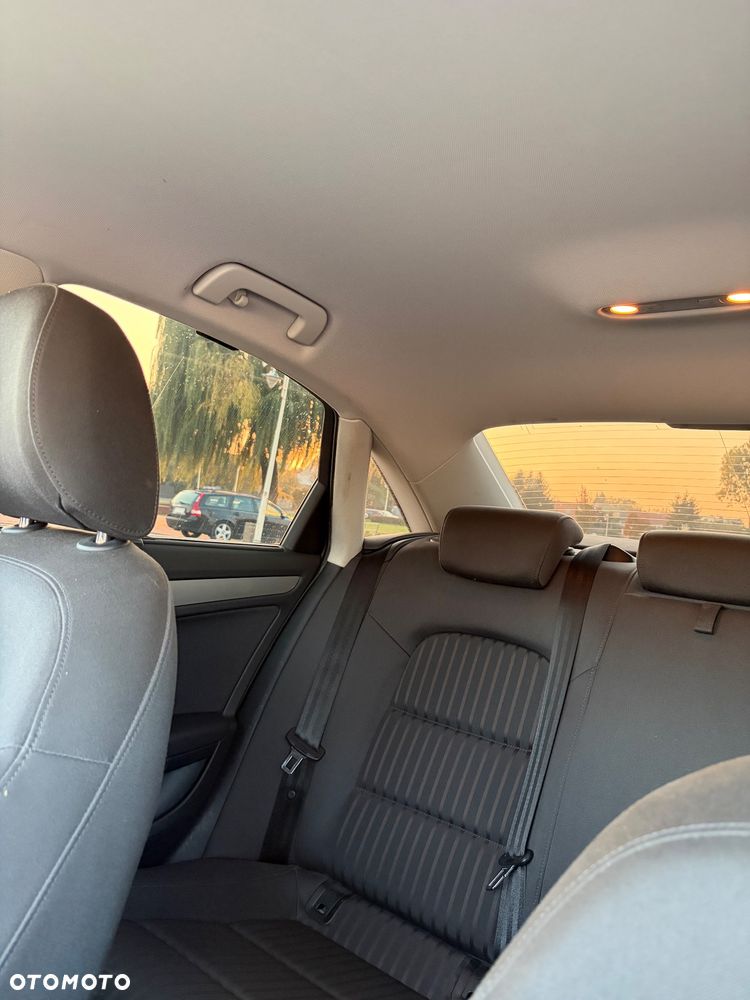 Audi A4 Limousine - 22