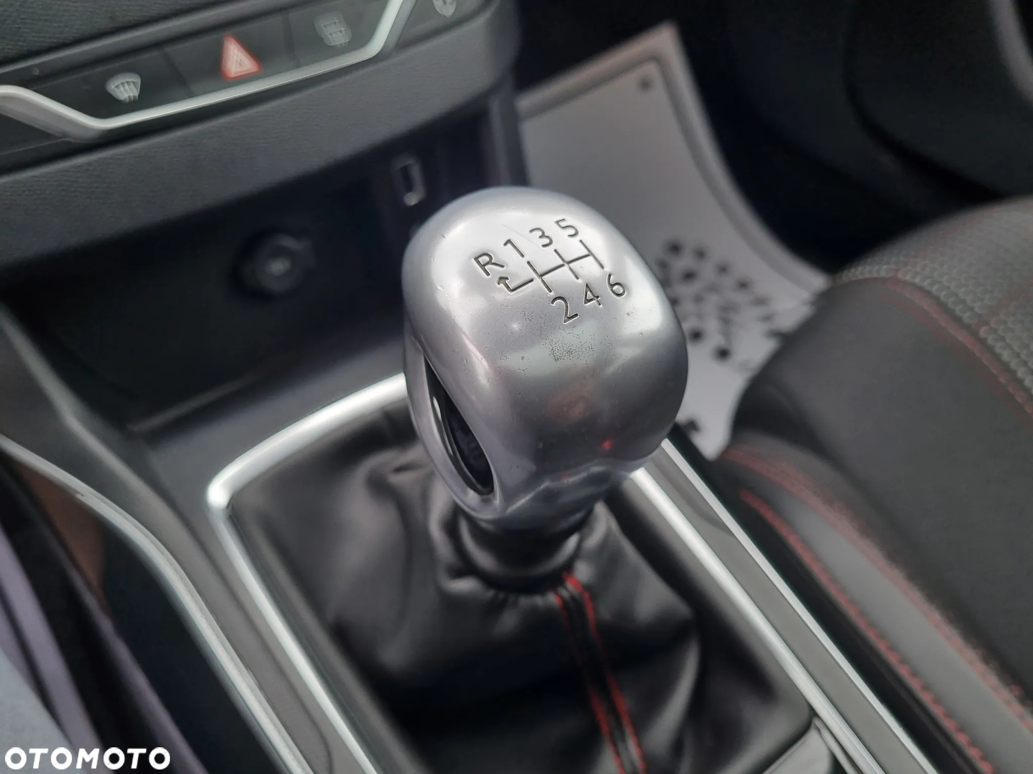 Peugeot 308 BlueHDi FAP 120 Stop&Start GT-Line Edition - 17