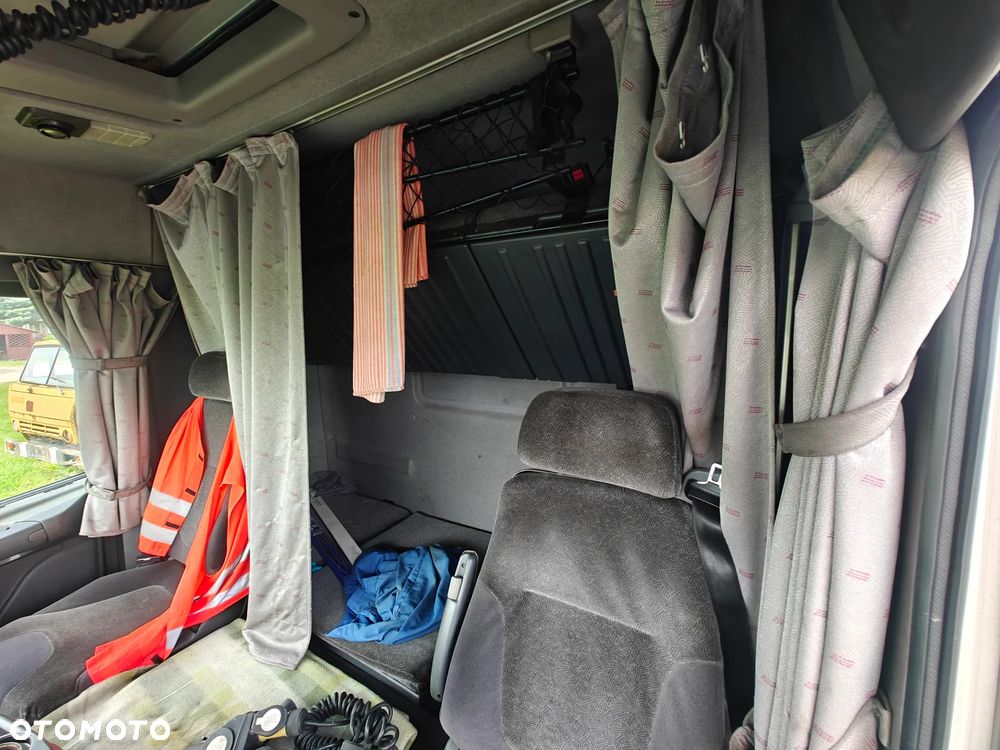 Scania 124 - 7