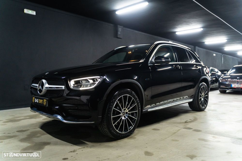 Mercedes-Benz GLC 300 de 4Matic 9G-TRONIC AMG Line - 2