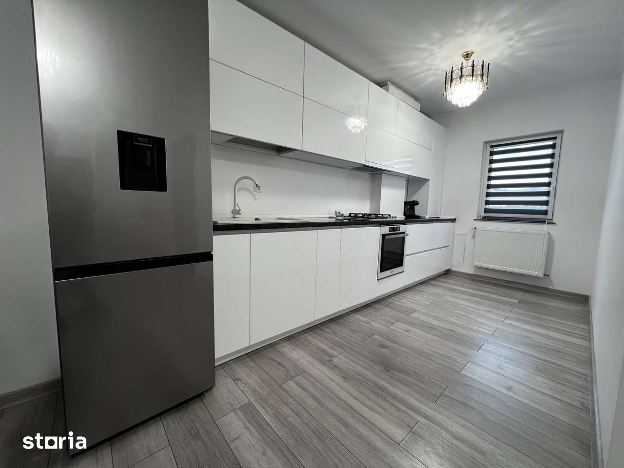 Apartament de 3 camere, 57 mp, parcare, zona Sesul de Sus — fotografia 1