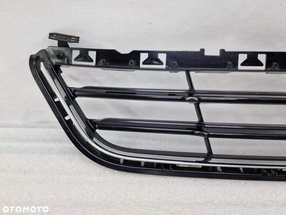 FORD MONDEO MK5 14- KRATKA ŚRODKOWA ZDERZAKA PRZEDNIEGO PRZÓD Z CHROMEM , NR DS73-178968-K , NR AUKCJI KR462 - 2