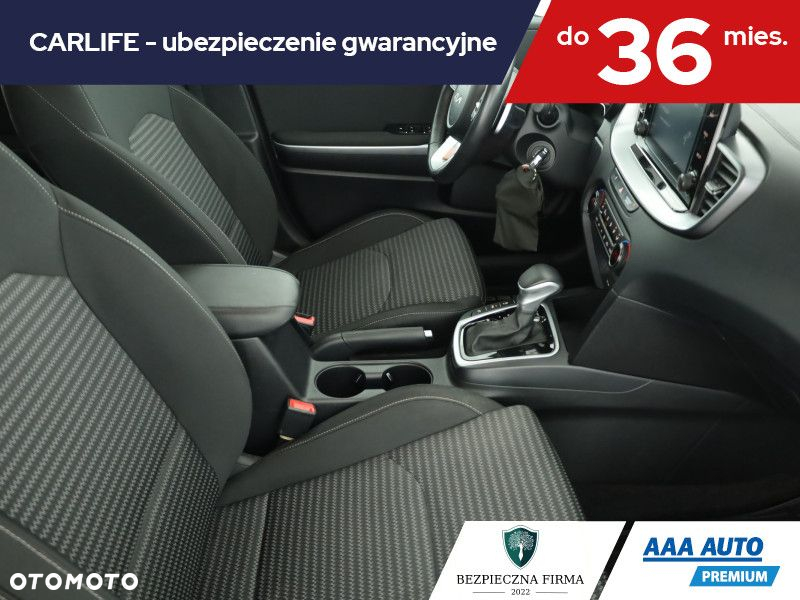 Kia Ceed - 8